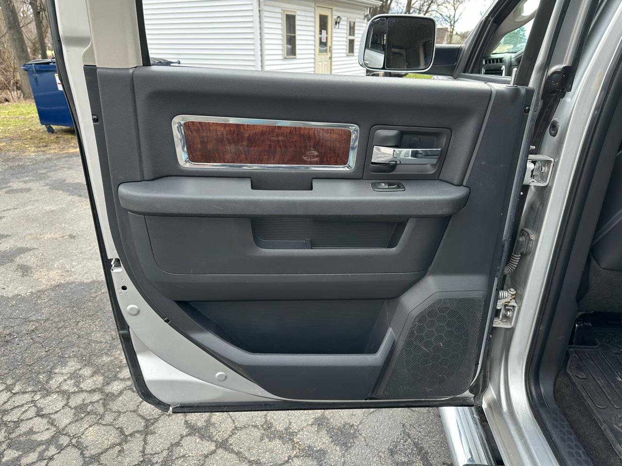 2012 RAM Ram 3500 Pickup Laramie - Photo 37