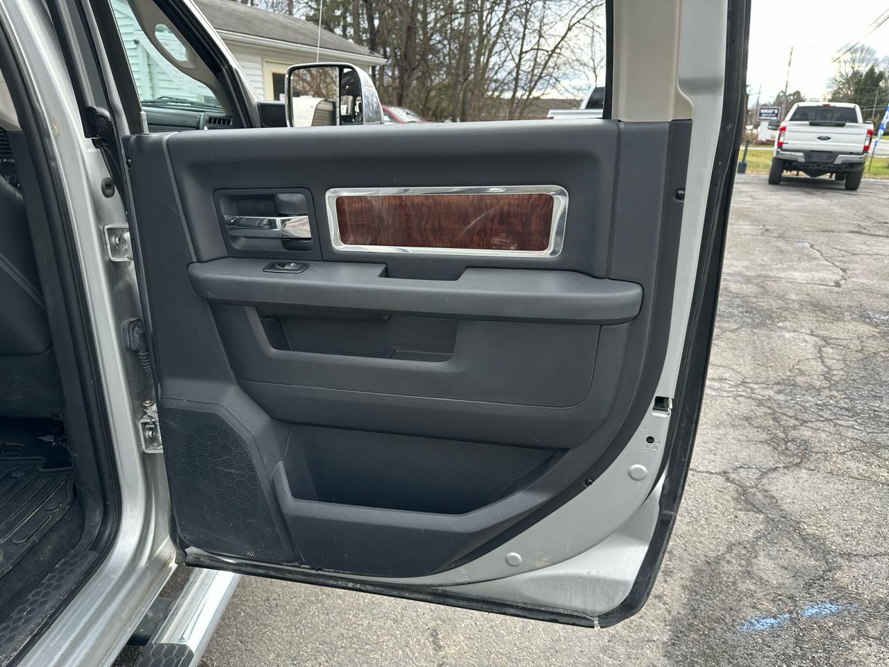 2012 RAM Ram 3500 Pickup Laramie - Photo 39