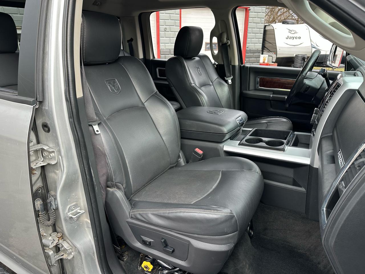 2012 RAM Ram 3500 Pickup Laramie - Photo 40