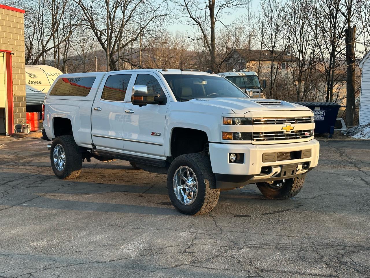 Chevrolet Silverado 2500HD LTZ Crew Cab 4WD 2017