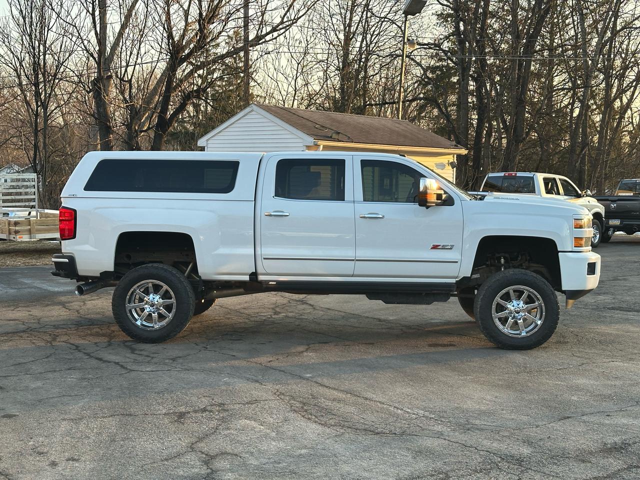 Chevrolet Silverado 2500HD LTZ Crew Cab 4WD 2017