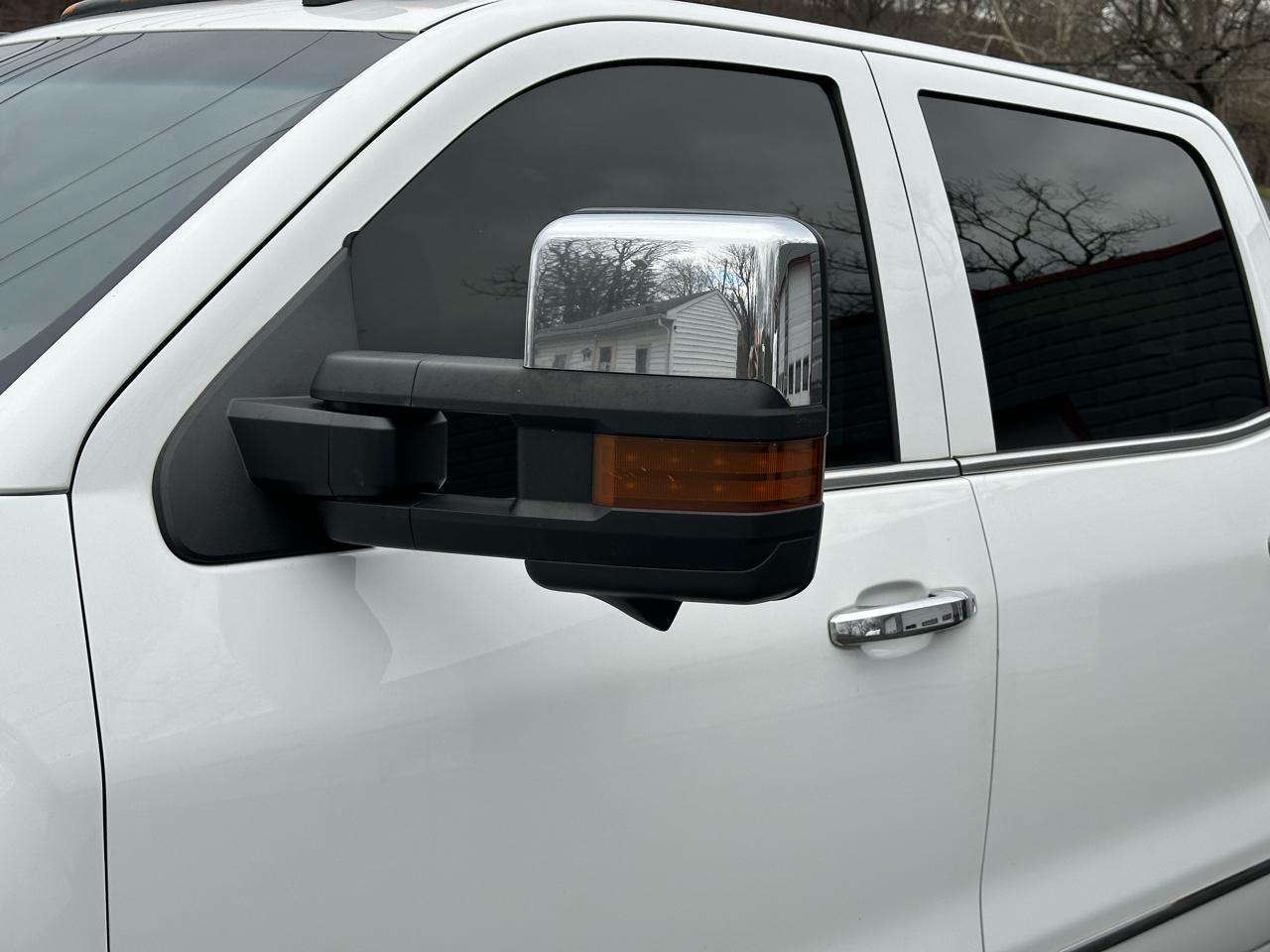 2017 Chevrolet Silverado 2500HD LTZ - Photo 9