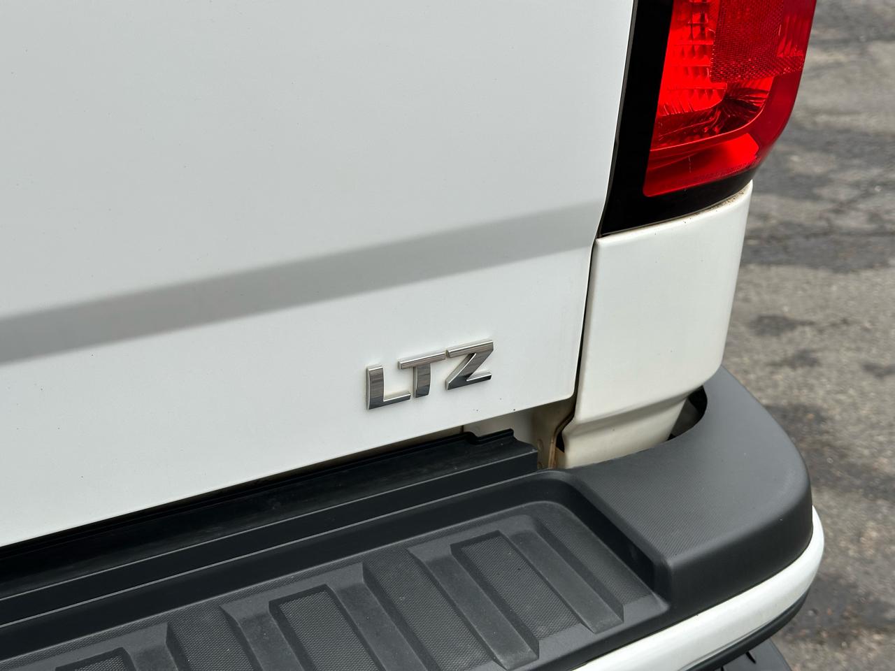 2017 Chevrolet Silverado 2500HD LTZ - Photo 16