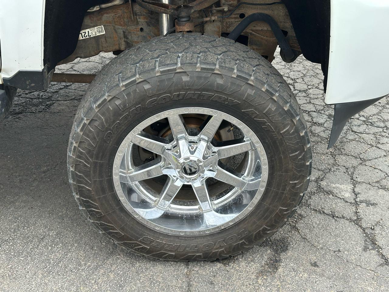 2017 Chevrolet Silverado 2500HD LTZ - Photo 23