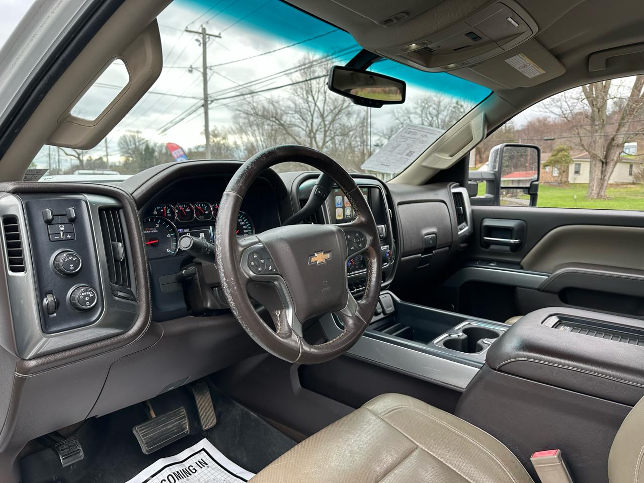 2017 Chevrolet Silverado 2500HD LTZ - Photo 29