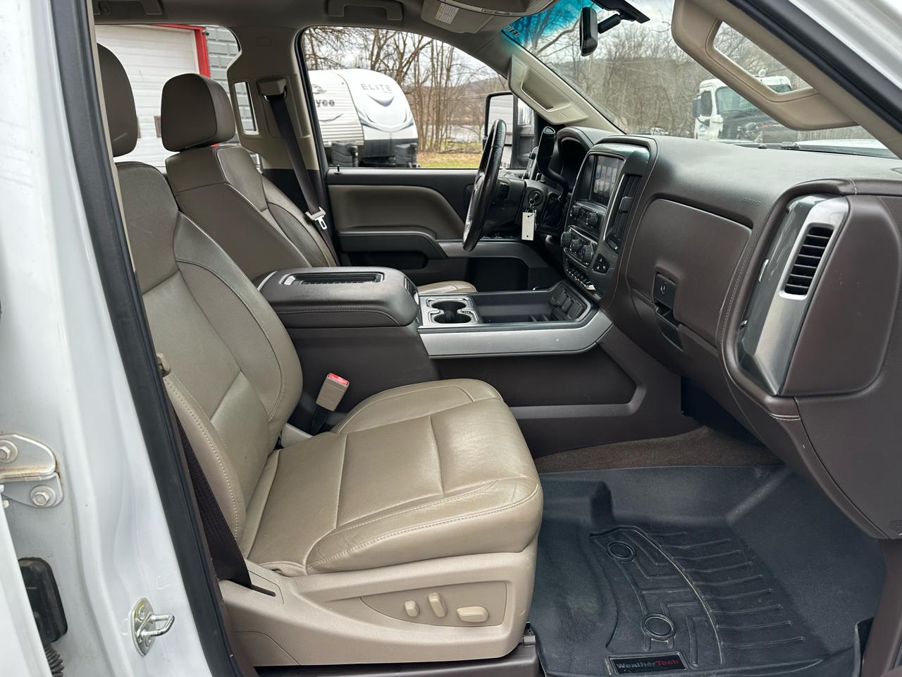 2017 Chevrolet Silverado 2500HD LTZ - Photo 41