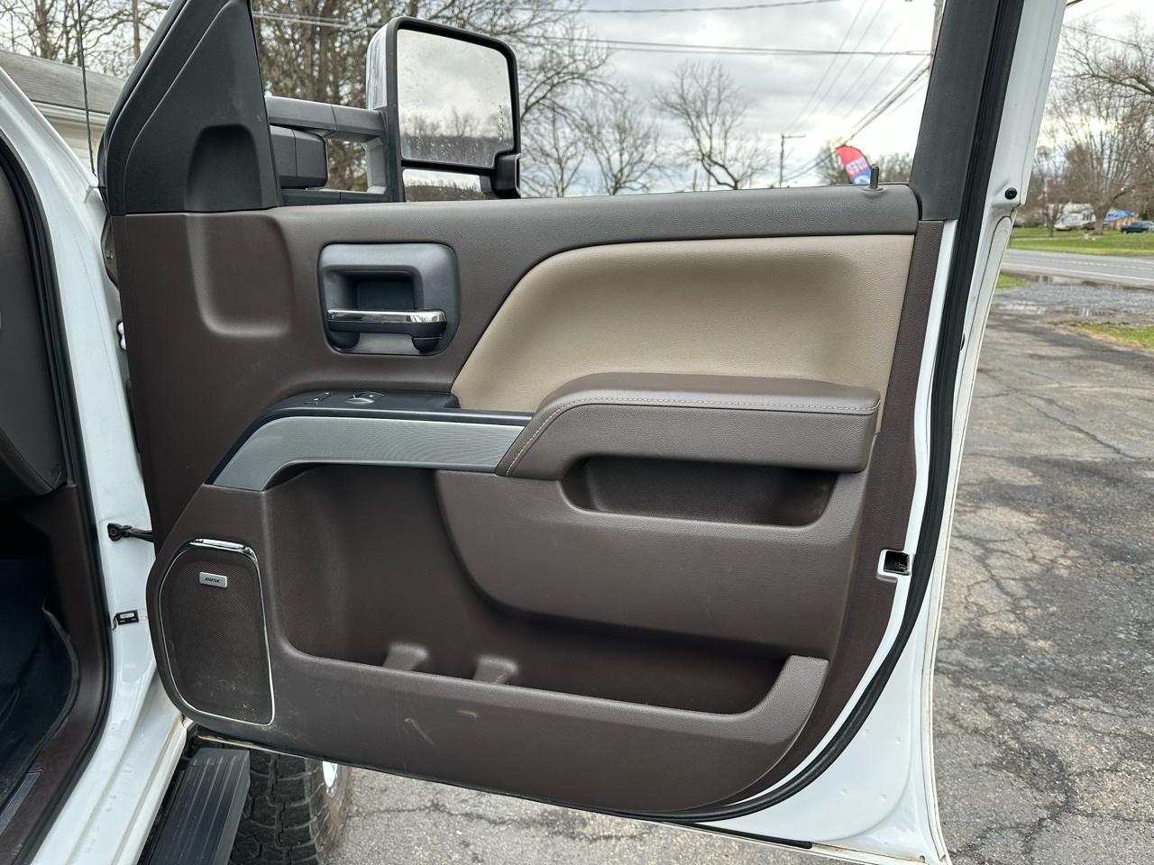 2017 Chevrolet Silverado 2500HD LTZ - Photo 43