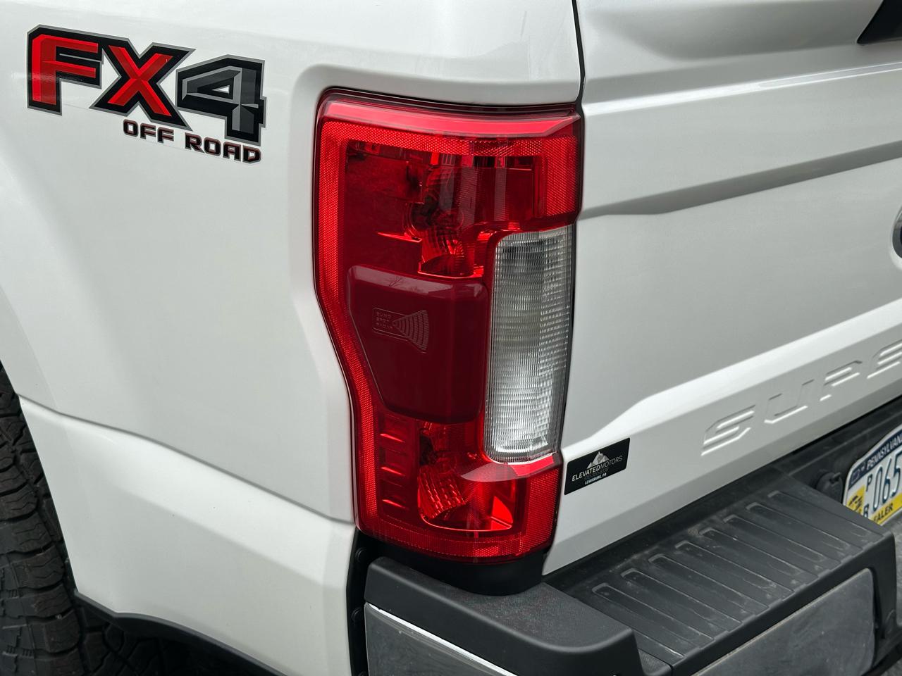 Ford F-350 SD Lariat Crew Cab Long Bed 4WD 2019