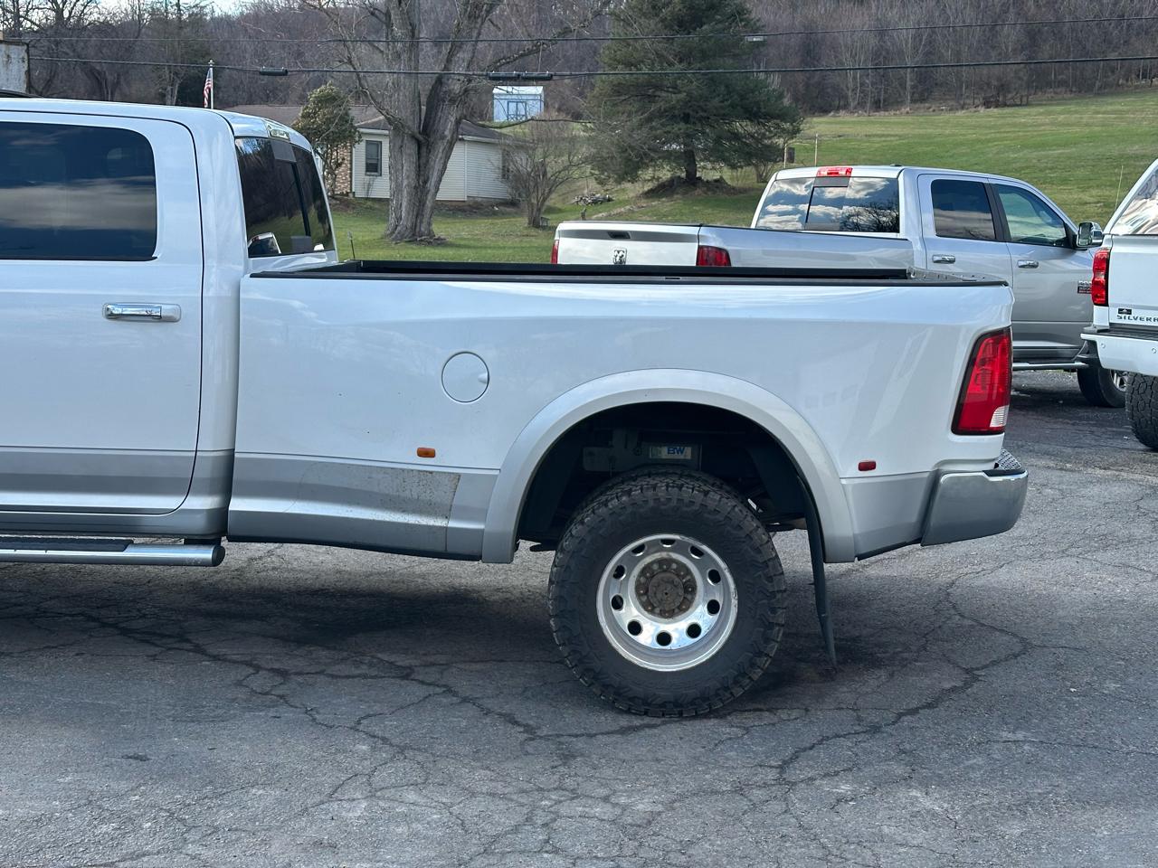 RAM 3500 Laramie Crew Cab LWB 4WD DRW 2012