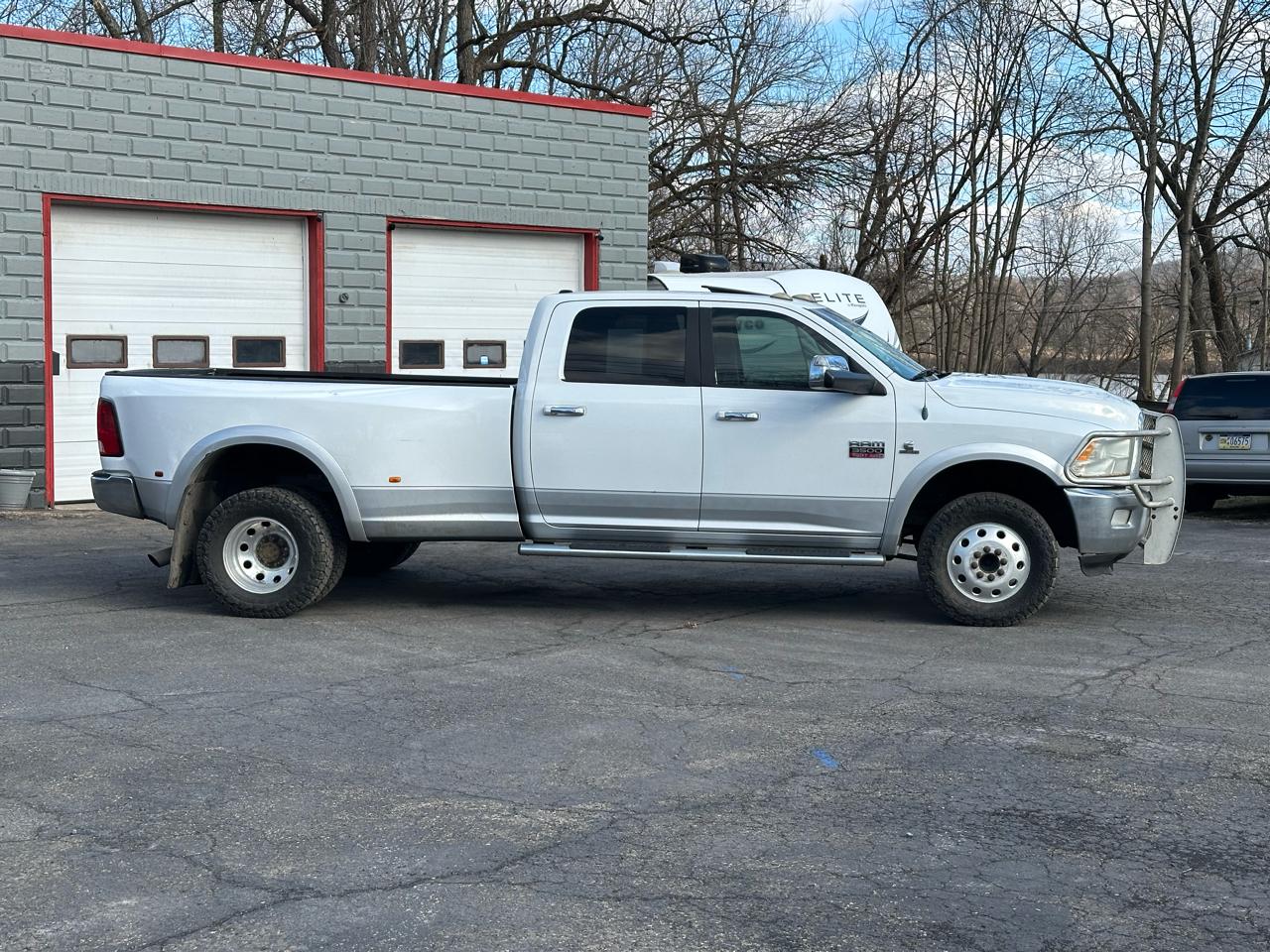 RAM 3500 Laramie Crew Cab LWB 4WD DRW 2012