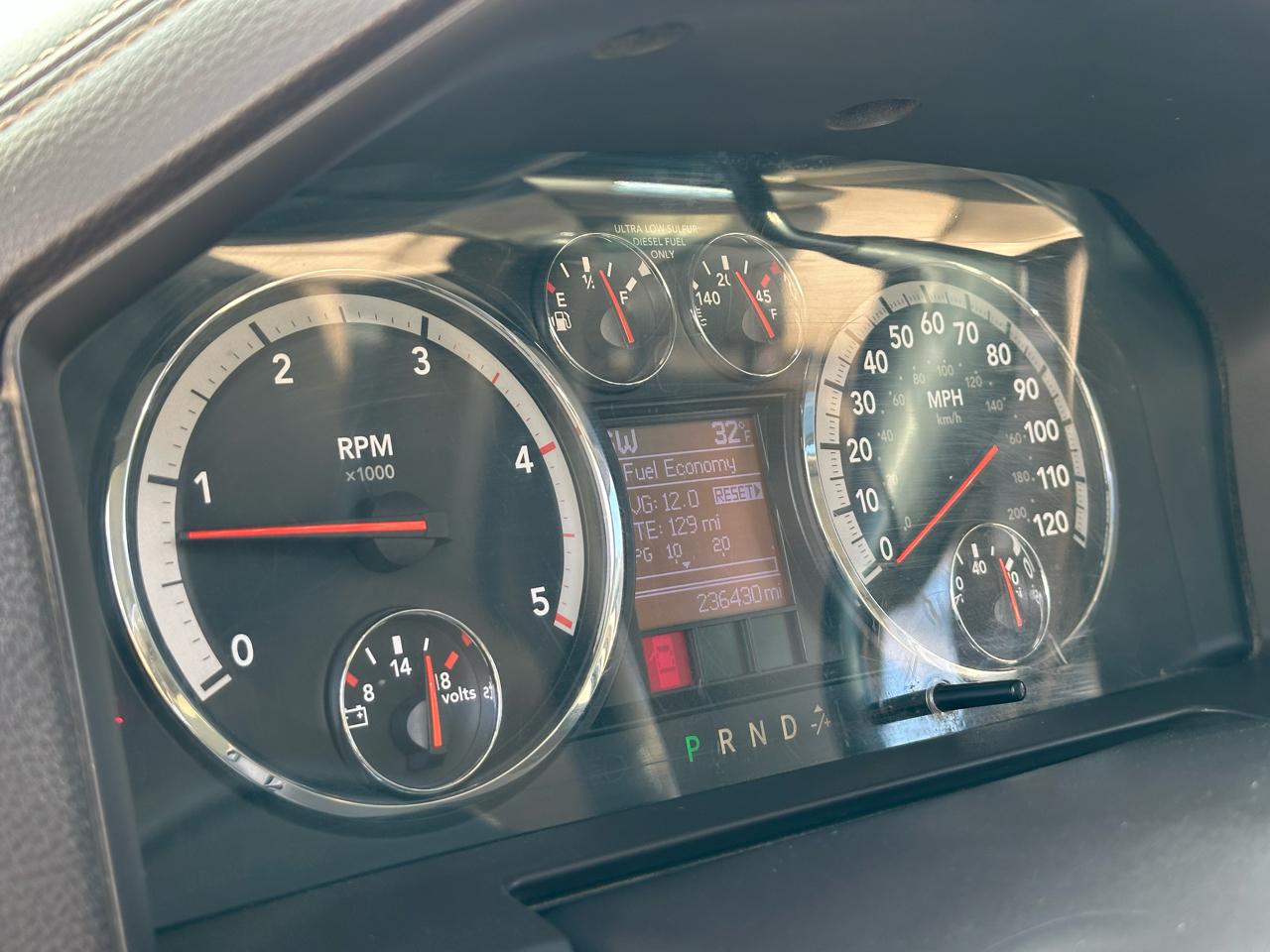 RAM 3500 Laramie Crew Cab LWB 4WD DRW 2012