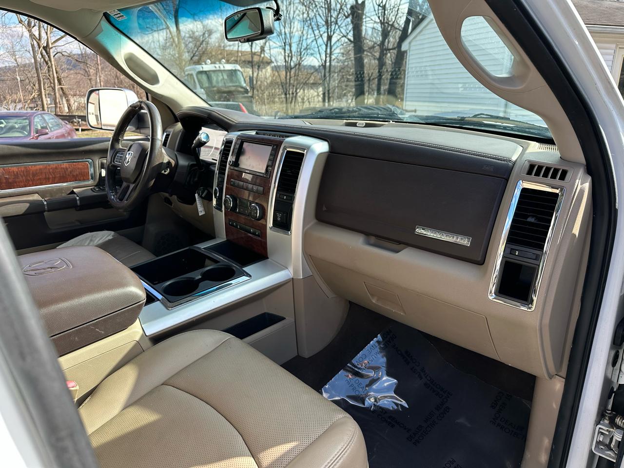 RAM 3500 Laramie Crew Cab LWB 4WD DRW 2012