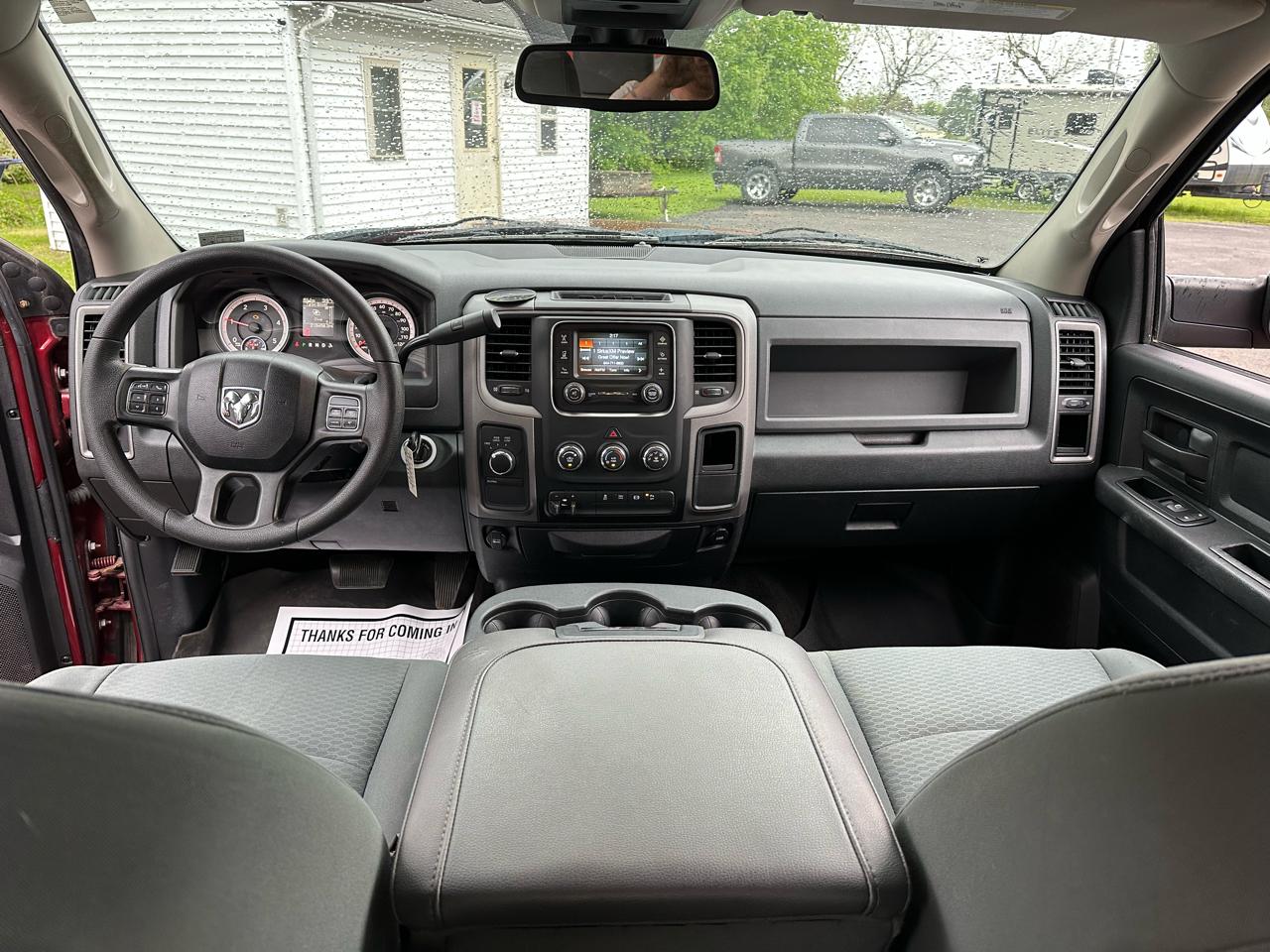 RAM 3500 Tradesman Crew Cab 4WD DRW 2015