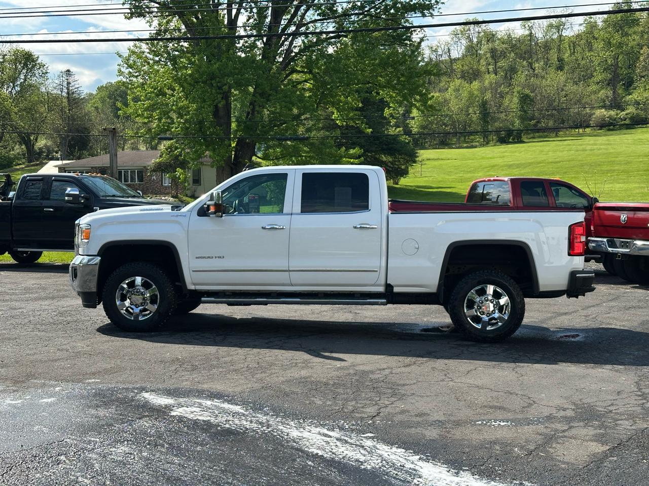 GMC Sierra 2500HD SLT Crew Cab 4WD 2019