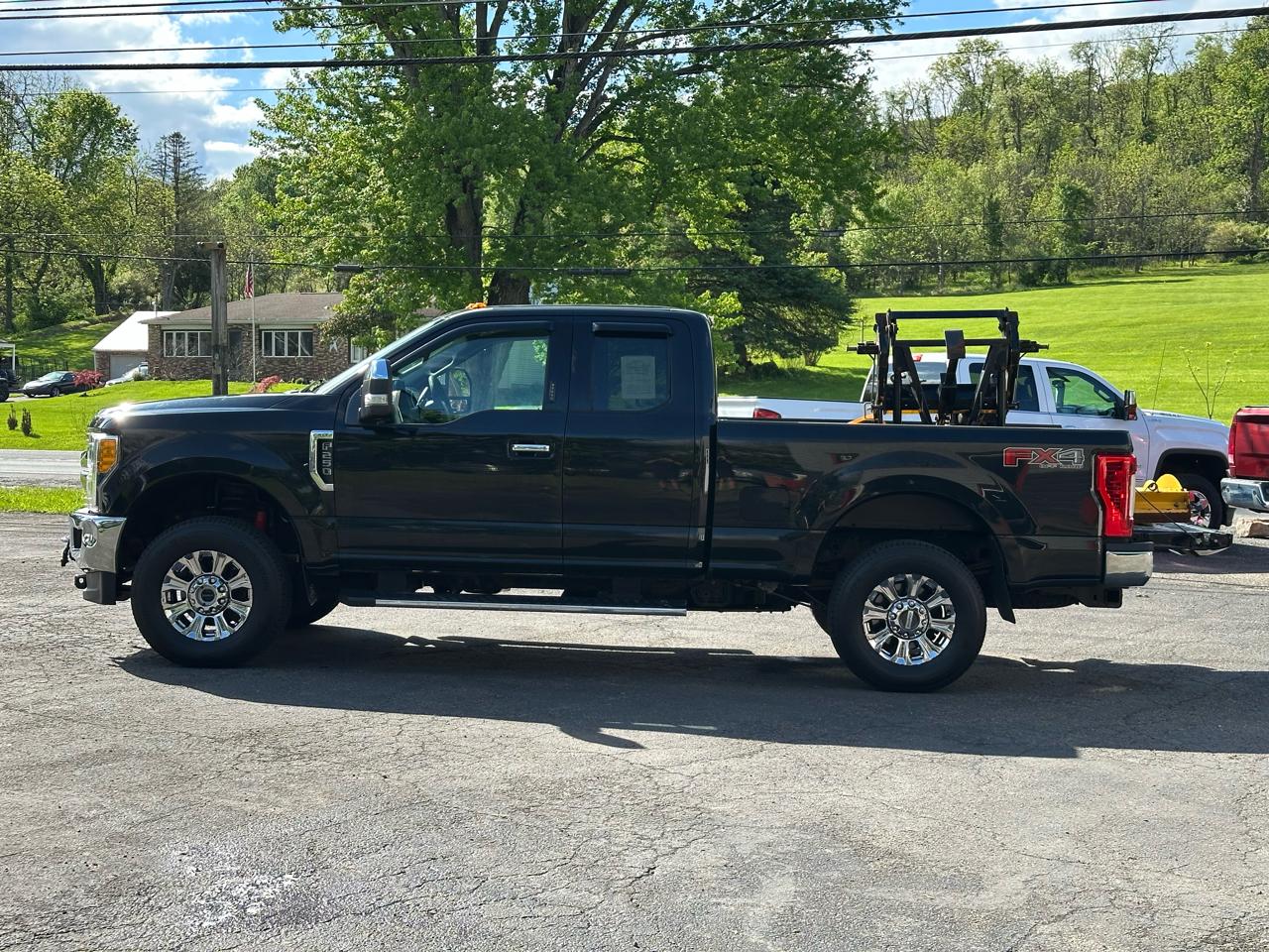 Ford F-250 SD XLT SuperCab 4WD 2017