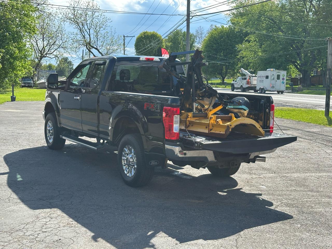 Ford F-250 SD XLT SuperCab 4WD 2017