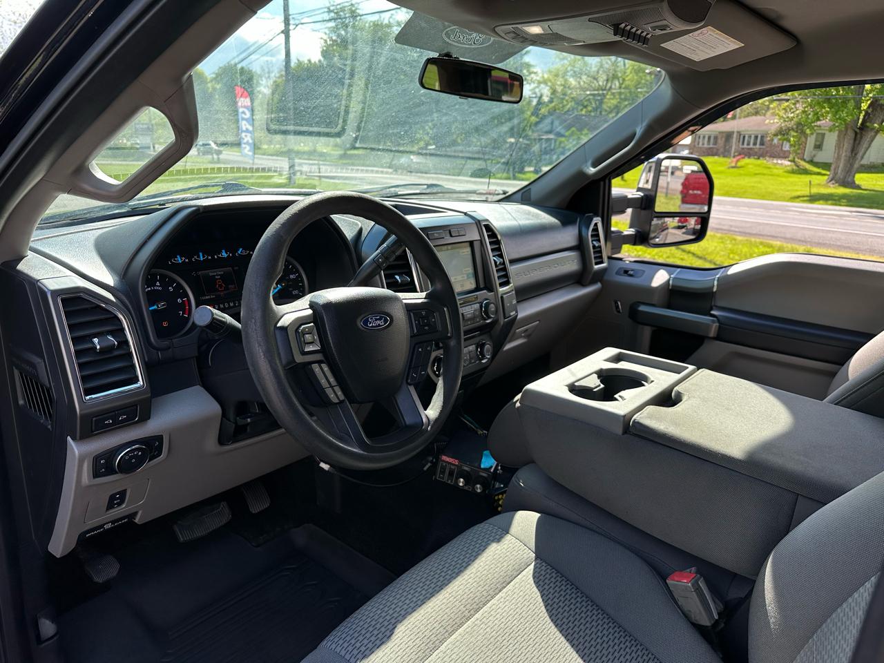Ford F-250 SD XLT SuperCab 4WD 2017