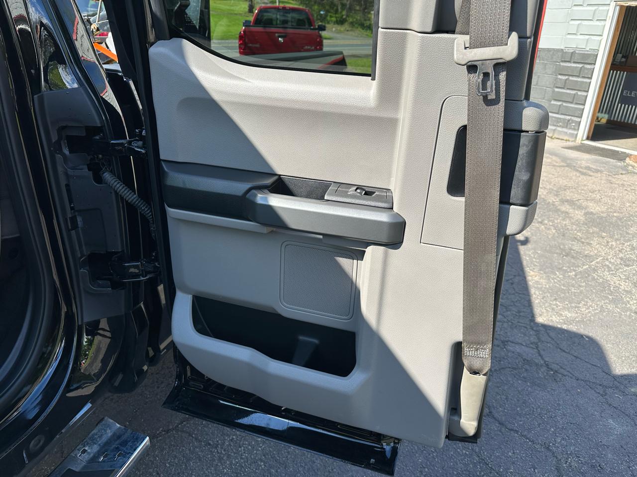 Ford F-250 SD XLT SuperCab 4WD 2017