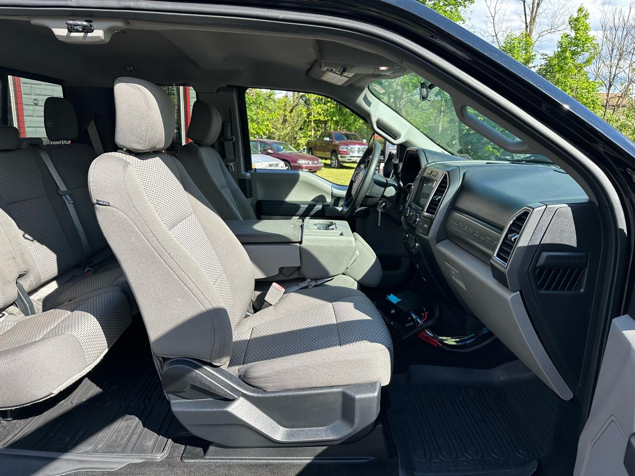 Ford F-250 SD XLT SuperCab 4WD 2017
