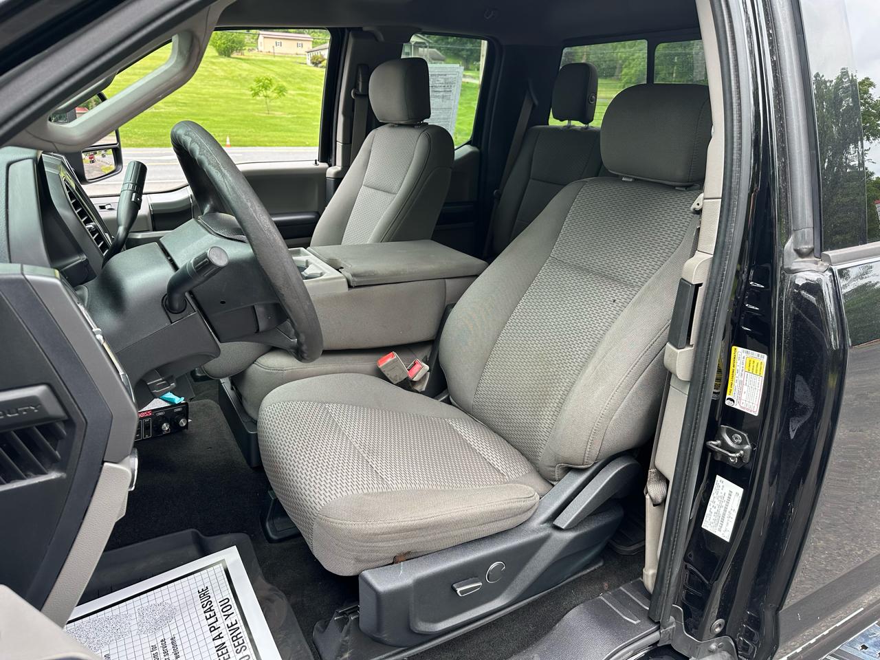 Ford F-250 SD XLT SuperCab 4WD 2017