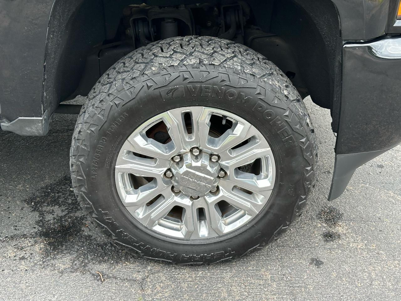 Chevrolet Silverado 2500HD High Country Crew Cab Short Box 4WD 2015