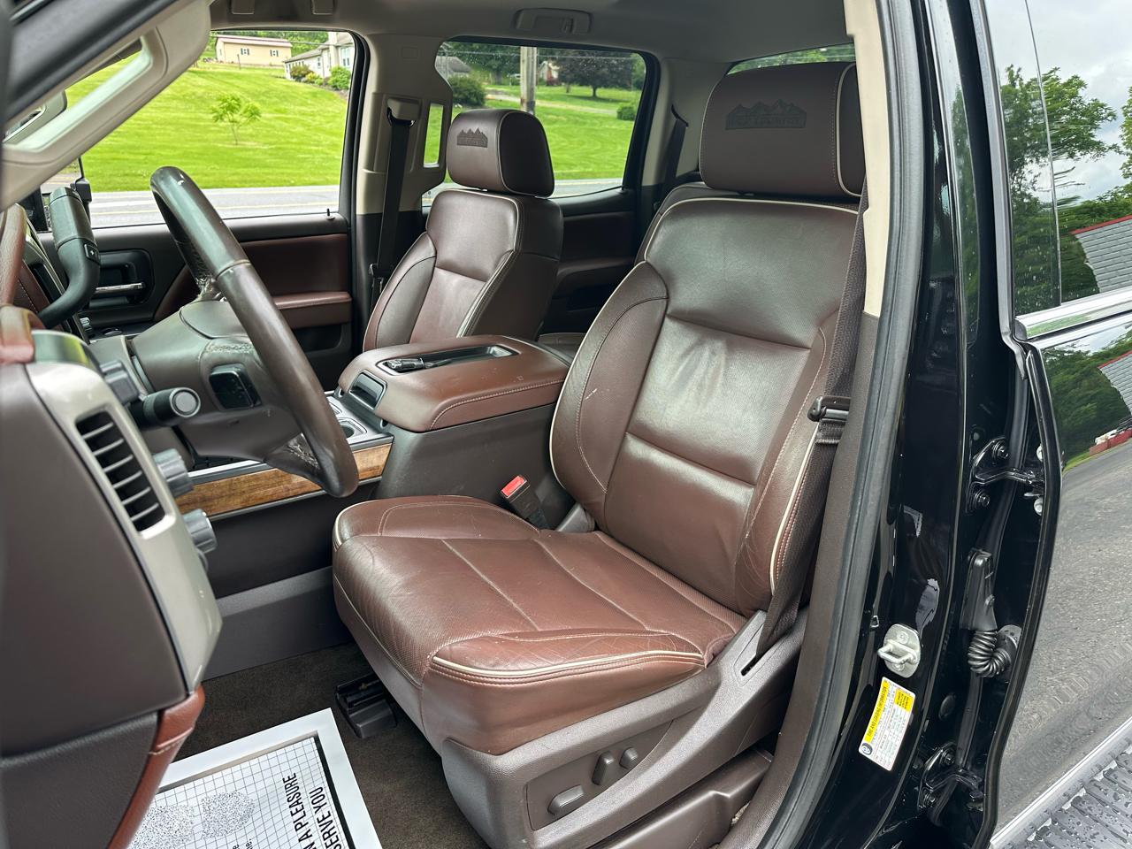 Chevrolet Silverado 2500HD High Country Crew Cab Short Box 4WD 2015