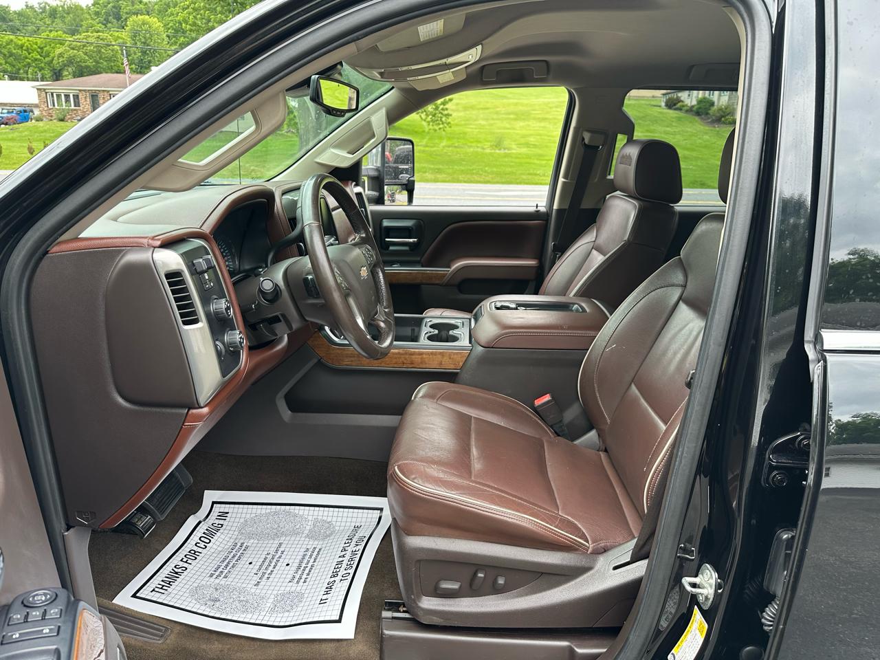 Chevrolet Silverado 2500HD High Country Crew Cab Short Box 4WD 2015