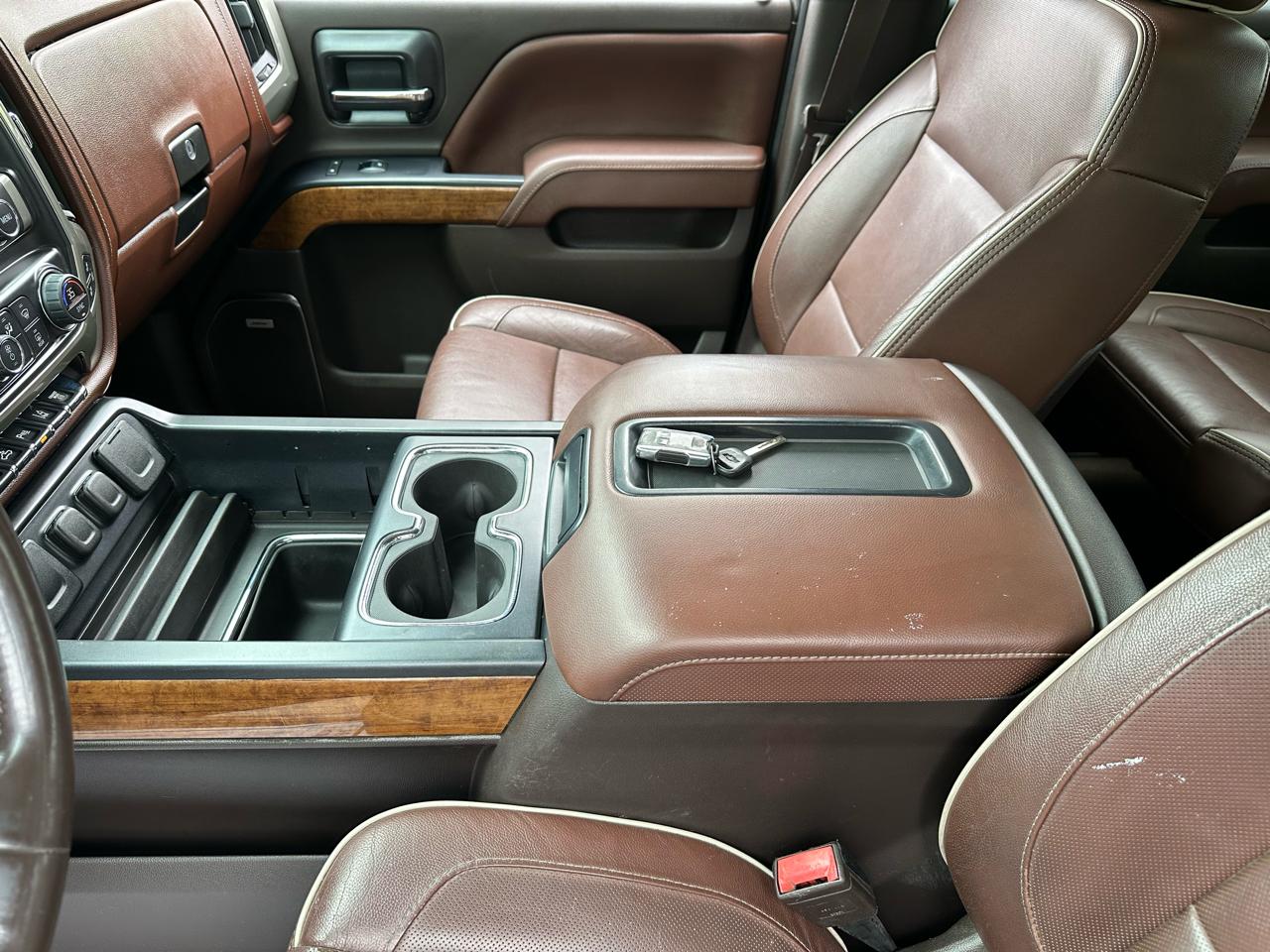 Chevrolet Silverado 2500HD High Country Crew Cab Short Box 4WD 2015
