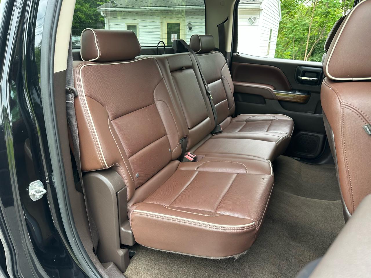 Chevrolet Silverado 2500HD High Country Crew Cab Short Box 4WD 2015