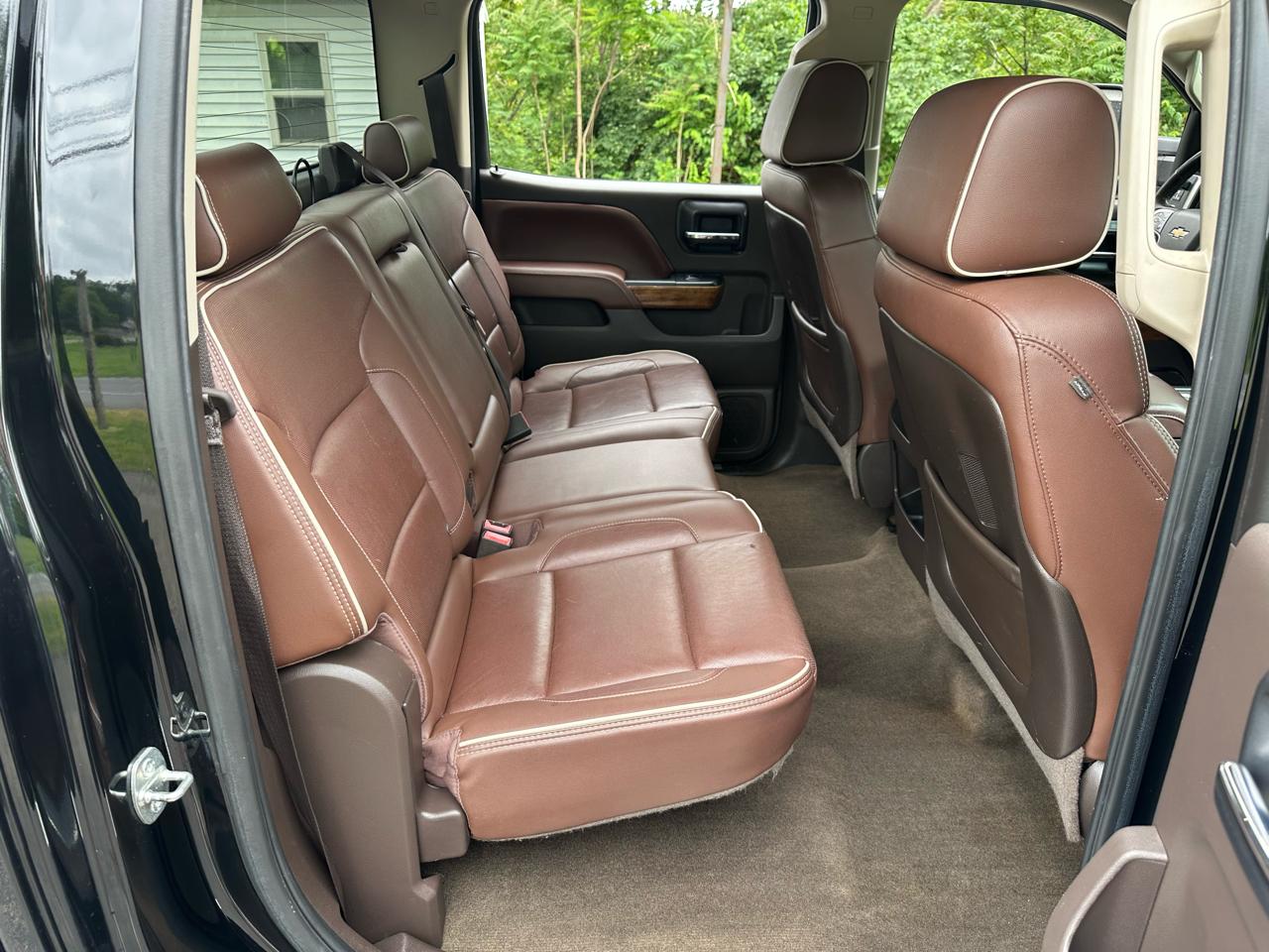 Chevrolet Silverado 2500HD High Country Crew Cab Short Box 4WD 2015
