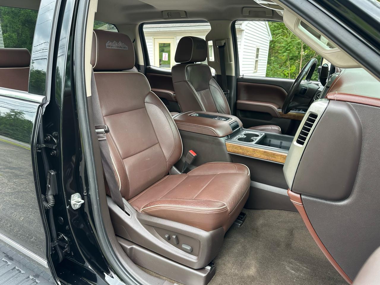 Chevrolet Silverado 2500HD High Country Crew Cab Short Box 4WD 2015