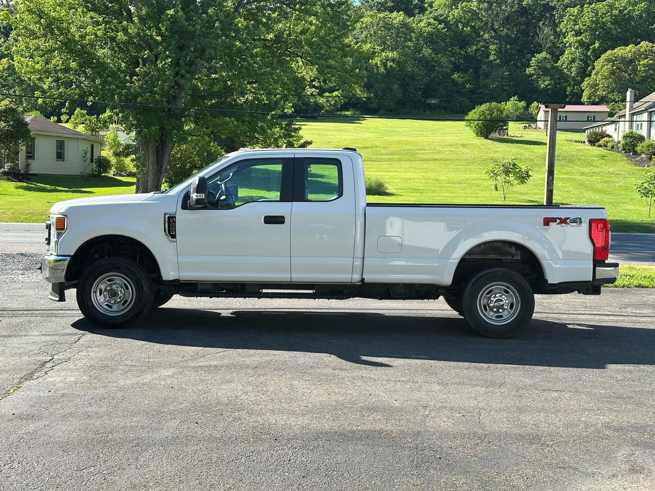Ford F-250 SD XL SuperCab Long Bed 4WD 2020