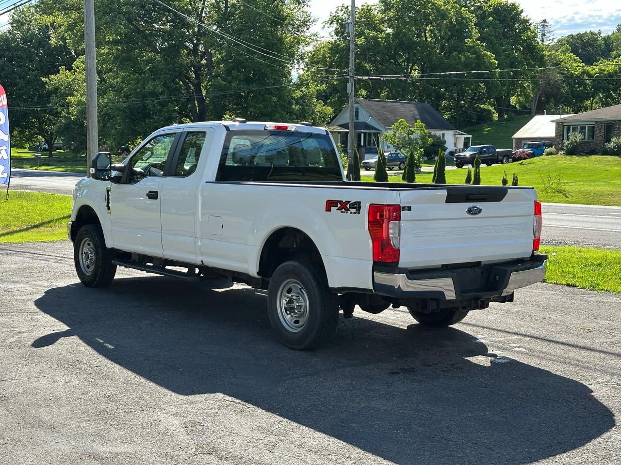 Ford F-250 SD XL SuperCab Long Bed 4WD 2020