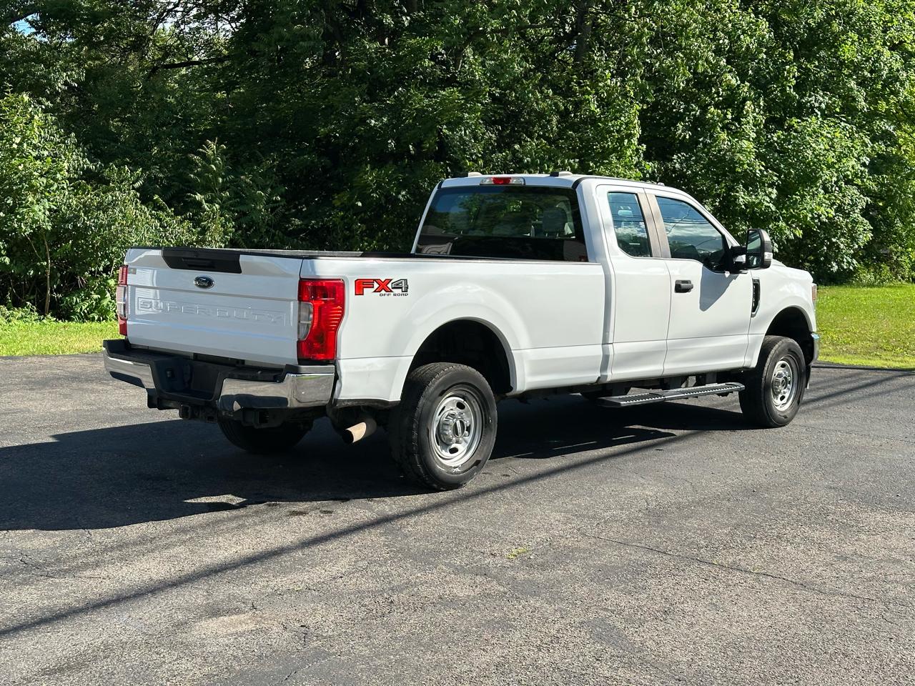 Ford F-250 SD XL SuperCab Long Bed 4WD 2020