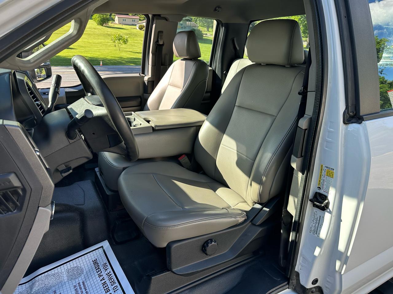 Ford F-250 SD XL SuperCab Long Bed 4WD 2020