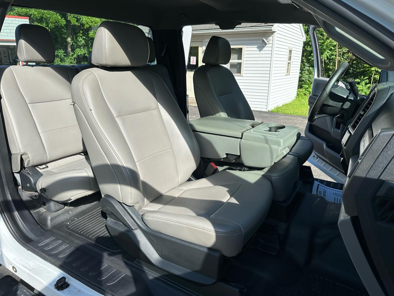 Ford F-250 SD XL SuperCab Long Bed 4WD 2020