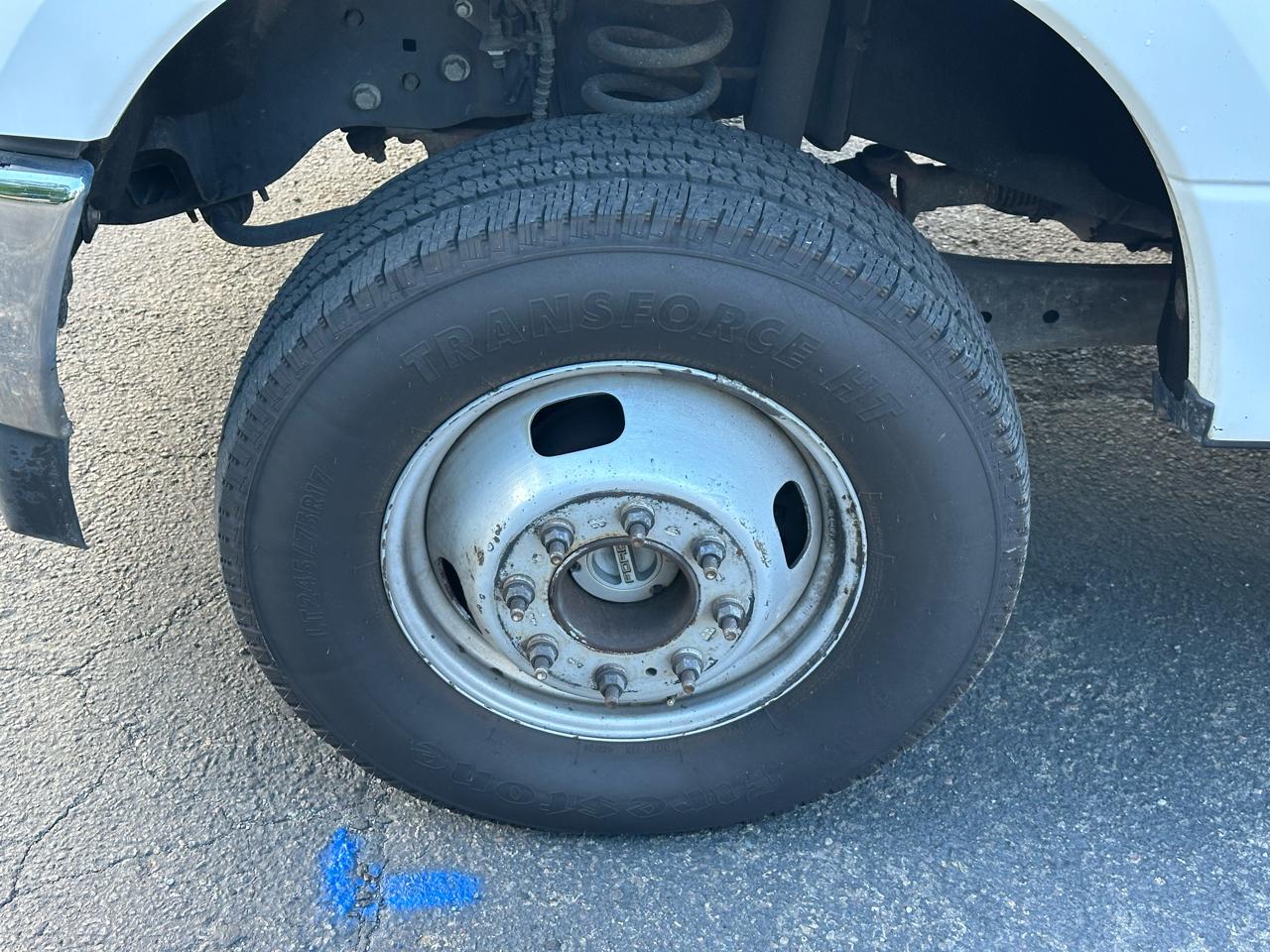 Ford F-350 SD XL SuperCab Long Bed DRW 4WD 2017