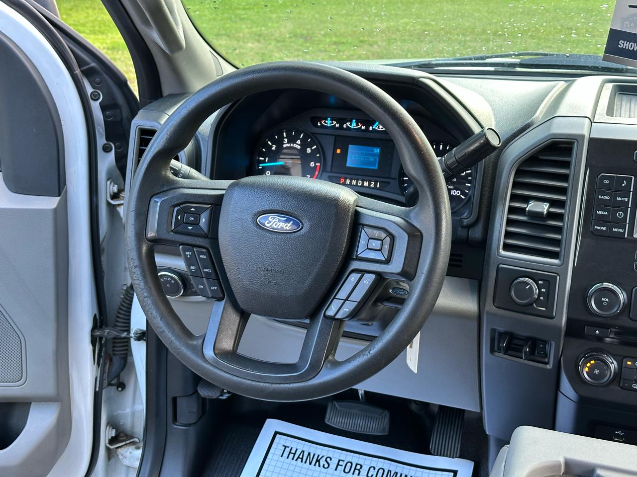 Ford F-350 SD XL SuperCab Long Bed DRW 4WD 2017