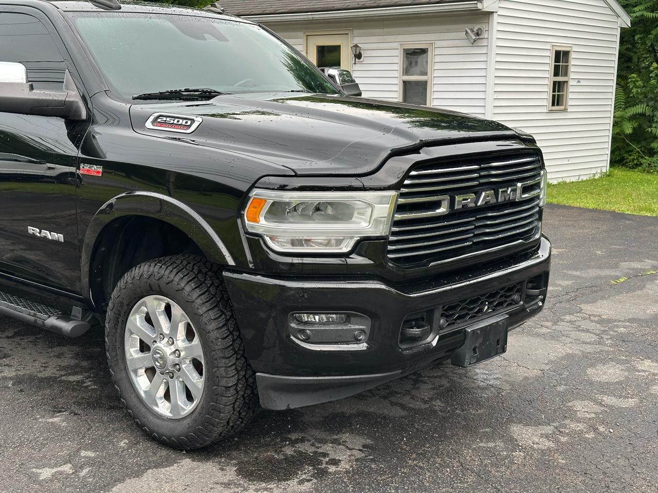 RAM 2500 Laramie Crew Cab SWB 4WD 2020