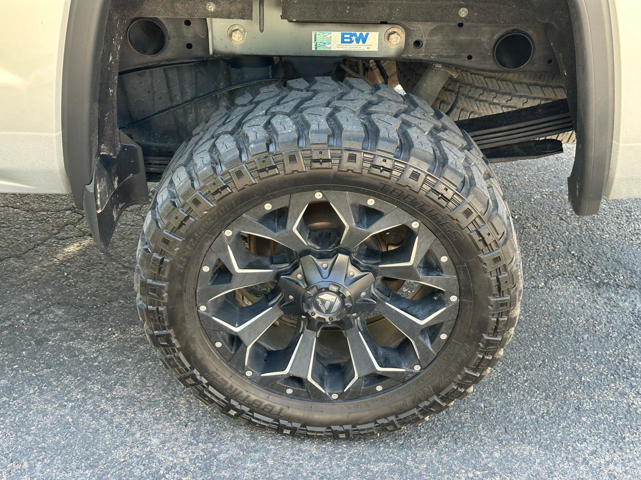 GMC Sierra 2500HD Denali Crew Cab 4WD 2017