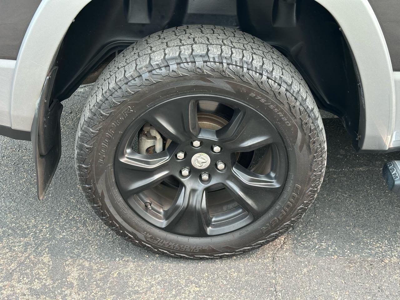 RAM 1500 Laramie Crew Cab LWB 4WD 2021