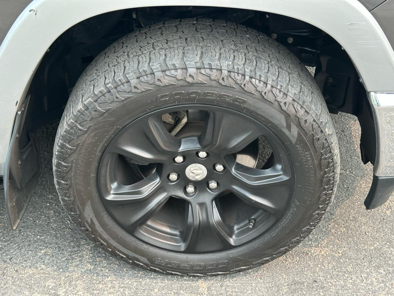 RAM 1500 Laramie Crew Cab LWB 4WD 2021