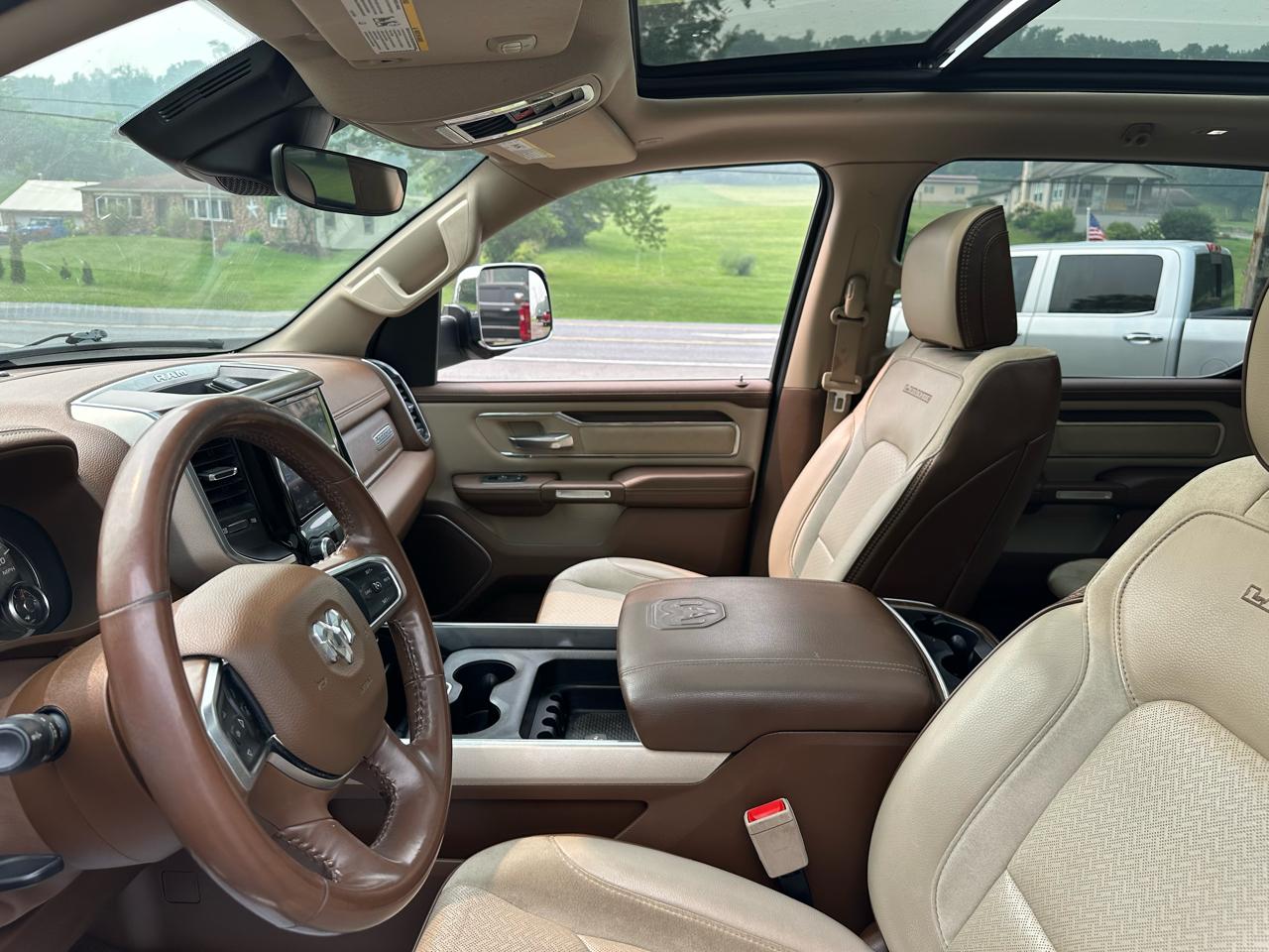 RAM 1500 Laramie Crew Cab LWB 4WD 2021