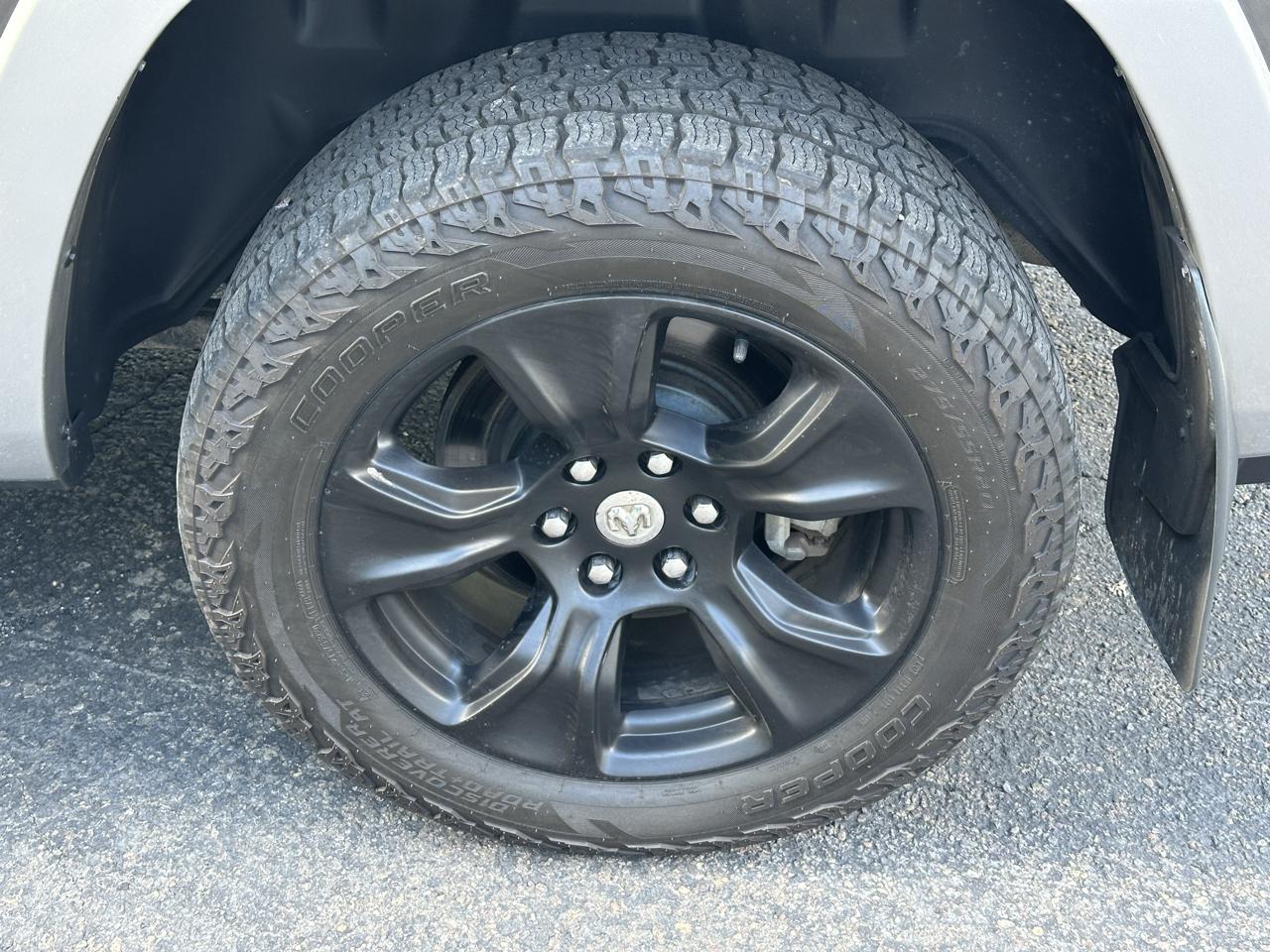 2021 RAM Ram 1500 Pickup Laramie - Photo 12