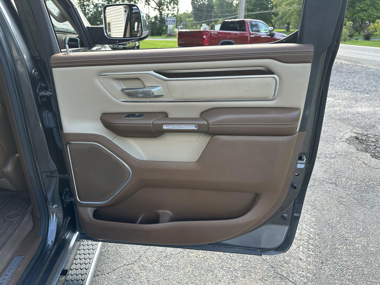 2021 RAM Ram 1500 Pickup Laramie - Photo 42