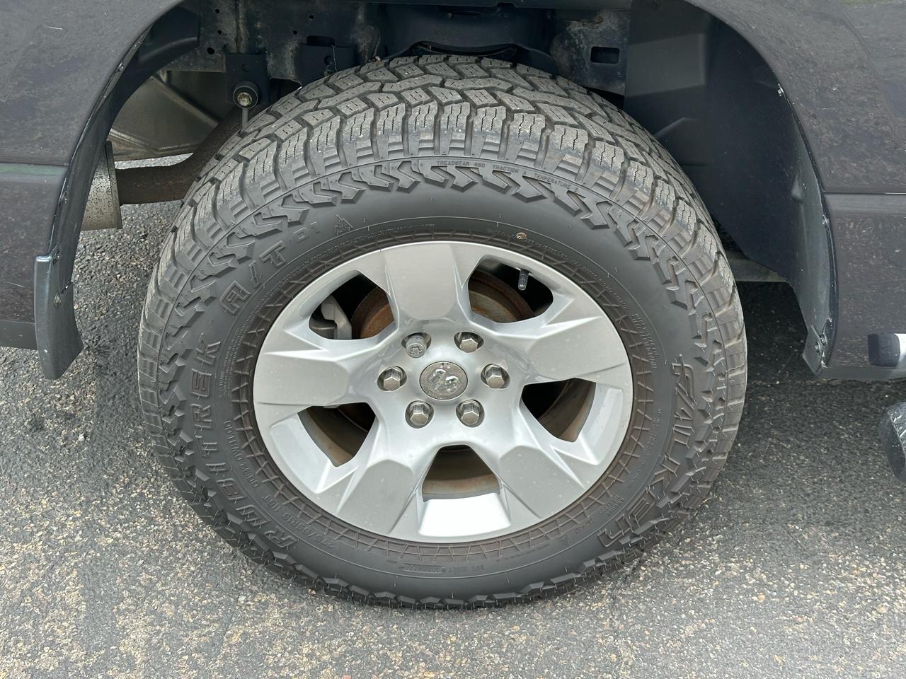 RAM 1500 Big Horn Crew Cab LWB 4WD 2020