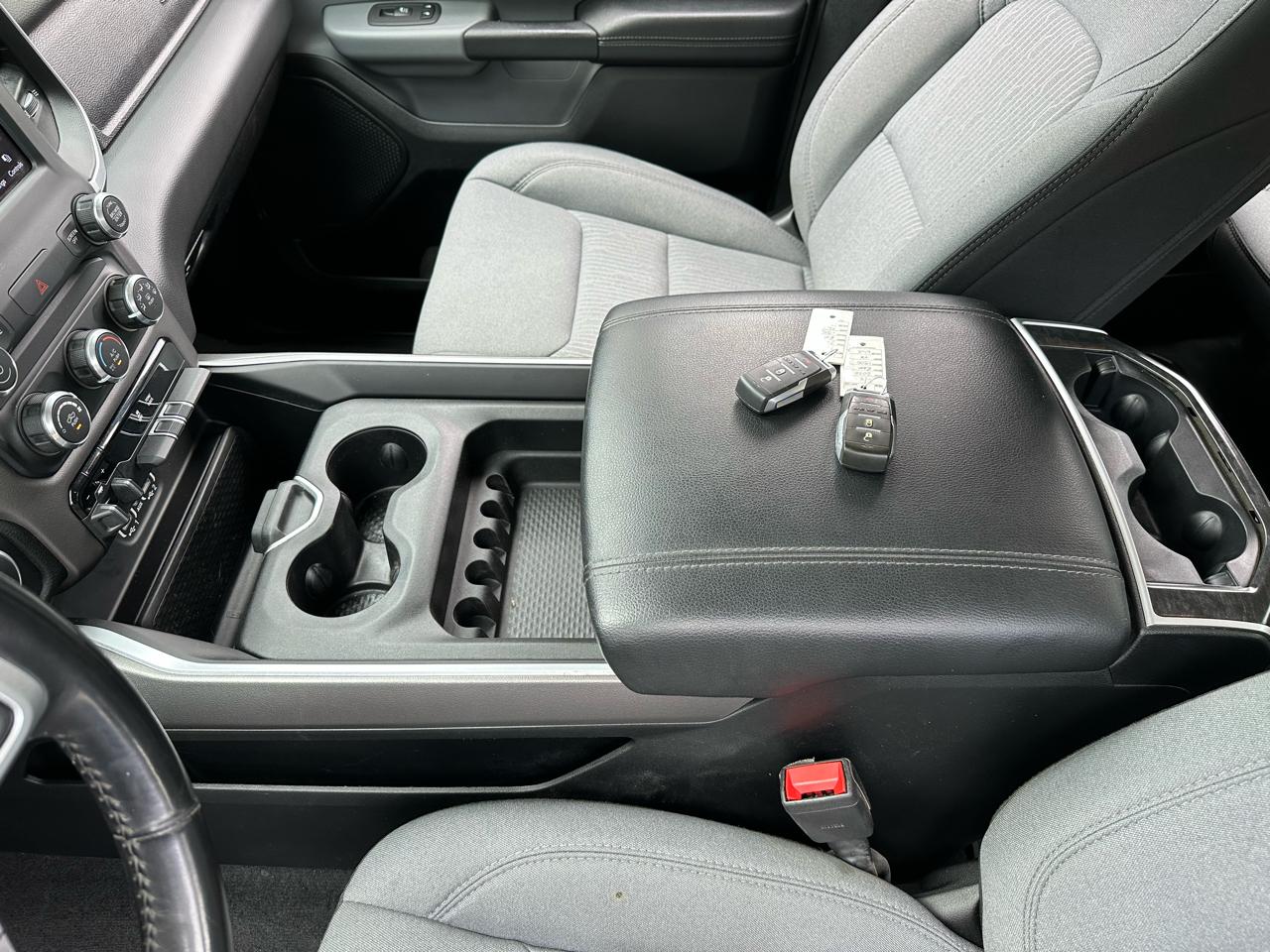 RAM 1500 Big Horn Crew Cab LWB 4WD 2020