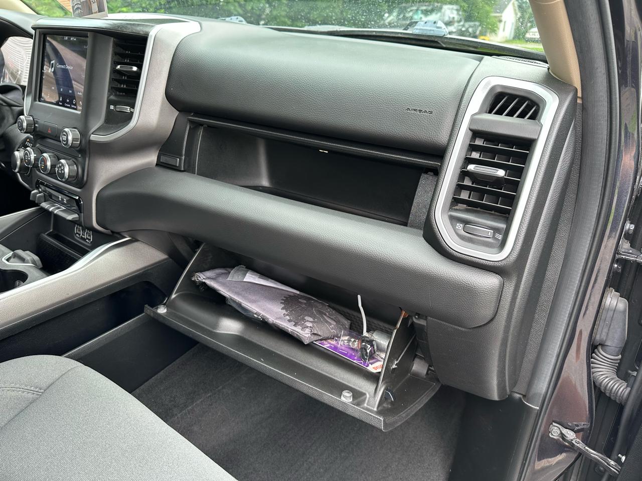 RAM 1500 Big Horn Crew Cab LWB 4WD 2020