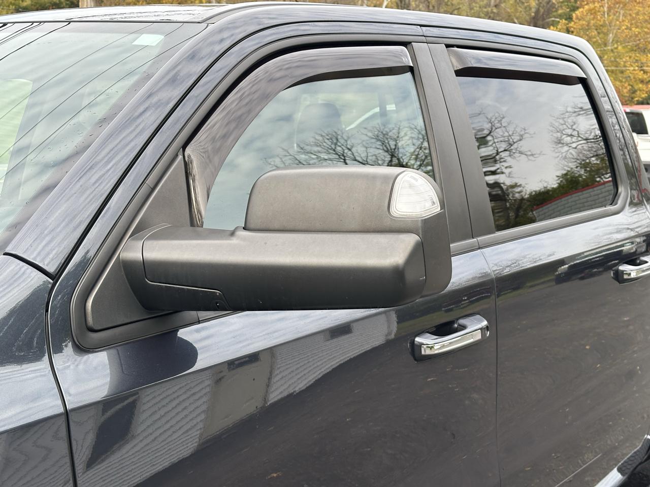 RAM 1500 Big Horn Crew Cab LWB 4WD 2020