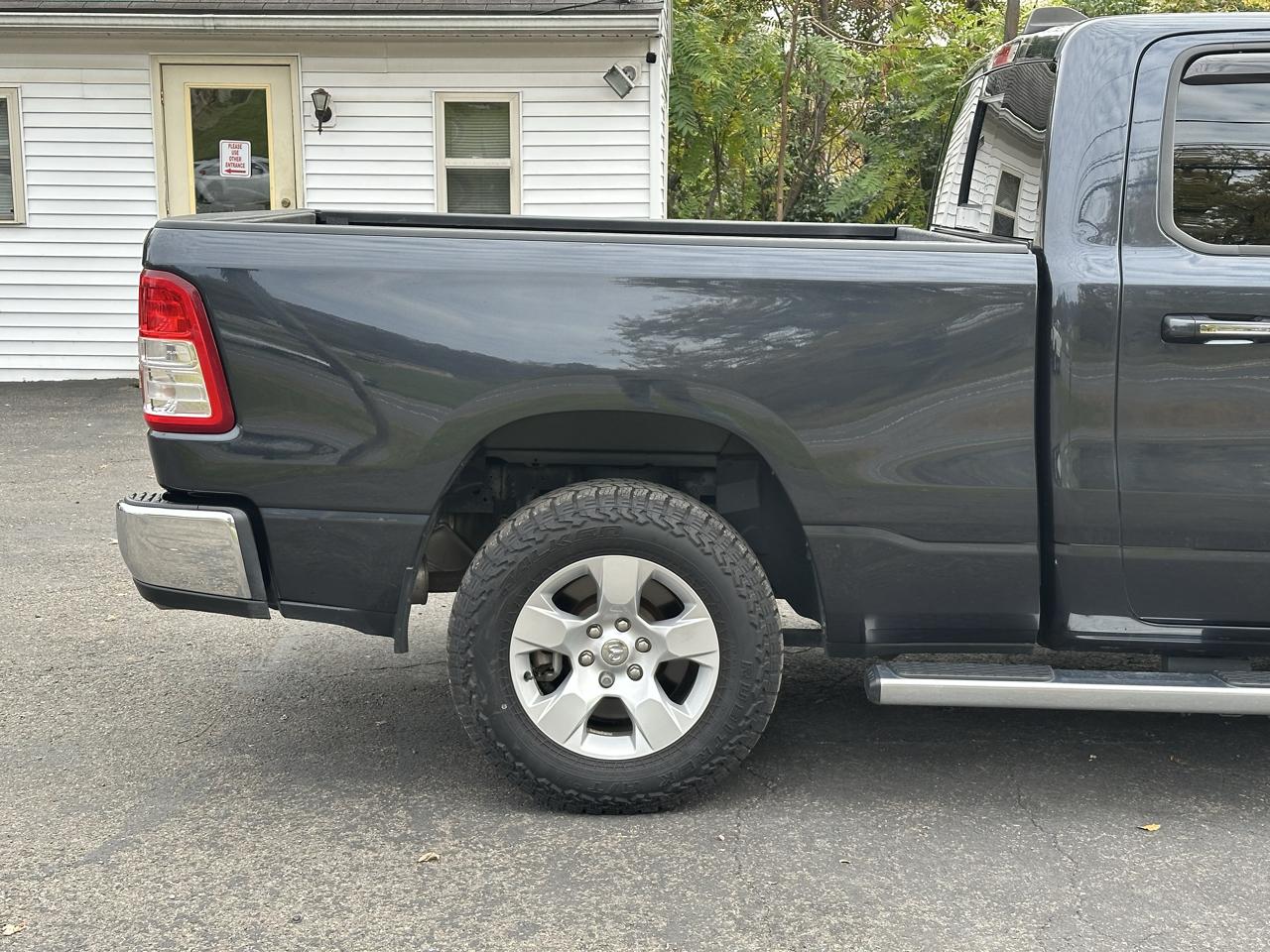 RAM 1500 Big Horn Crew Cab LWB 4WD 2020